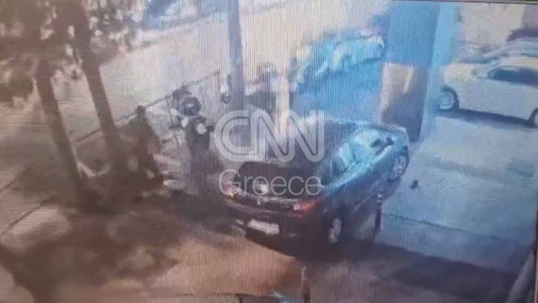 Βίντεο ντοκουμέντο με τον δράστη να αφήνει τo σακίδιο με τη βόμβα στα γραφεία της Hellenic Train