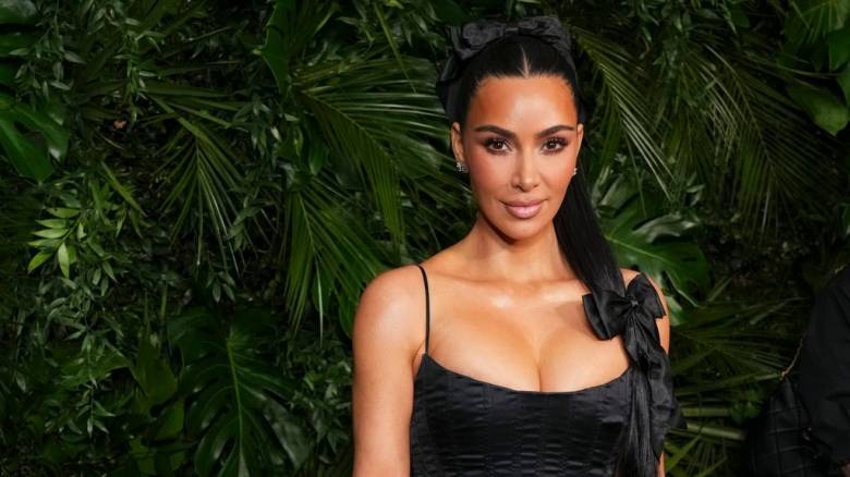 Η Κιμ Καρντάσιαν θα καταθέσει στη δίκη στο Παρίσι για τη ληστεία σε βάρος της το 2016