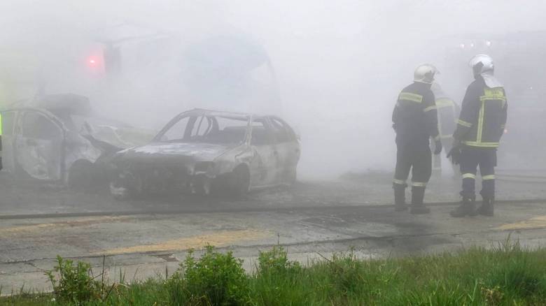 Τραγωδία στην Εγνατία: Απομακρύνθηκαν τα δύο ΙΧ - Άνοιξε ο δρόμος από Κοζάνη προς Θεσσαλονίκη