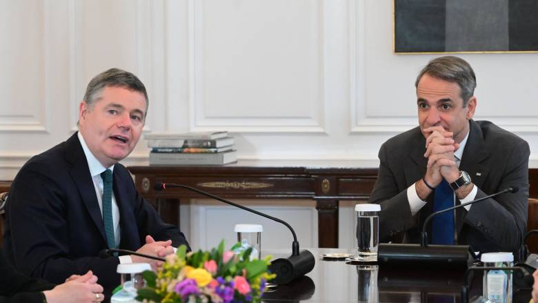 Εύσημα από τον πρόεδρο του Eurogroup: «Η Ελλάδα αποδίδει καλύτερα από τον μέσο όρο στην Ευρώπη»