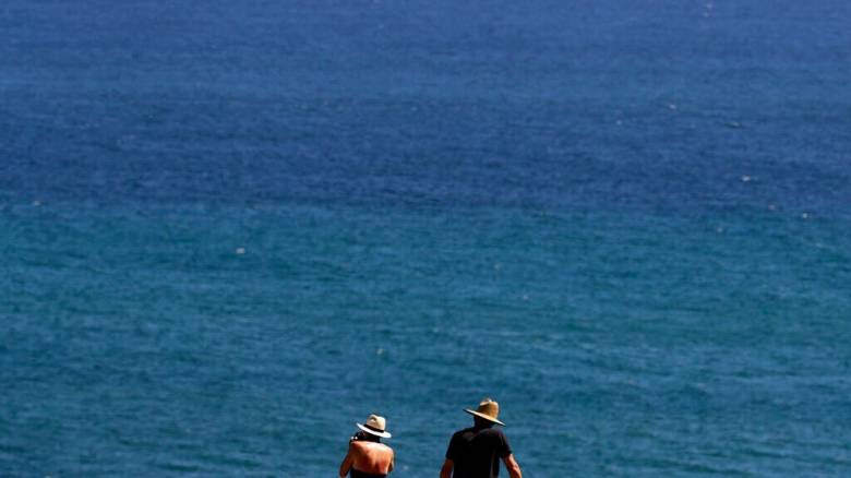 Οι ωκεανοί ήταν κάποτε πράσινοι και μπορεί να γίνουν μωβ ή και κόκκινοι - Τι δείχνει νέα μελέτη