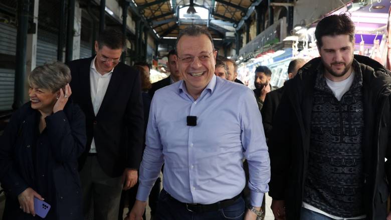 «Πυρά» Φάμελλου σε κυβέρνηση για ακρίβεια: «Έχει μετατρέψει το πασχαλιάτικο τραπέζι σε πολυτέλεια»