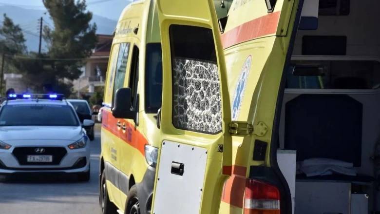 Εύβοια: Δύο τροχαία με τέσσερις τραυματίες την Κυριακή του Πάσχα - Μεταφέρθηκαν στο νοσοκομείο