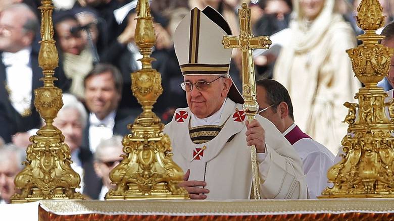 Η 12ετής θητεία του Πάπα Φραγκίσκου σε αριθμούς - Τα ταξίδια και το... μισό εκατομμύριο χιλιόμετρα