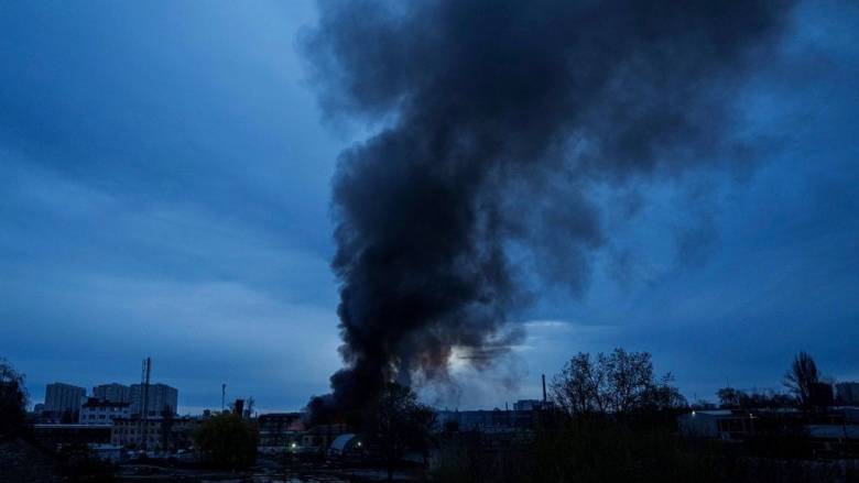 Ουκρανία: Συναγερμός για αεροπορικές επιδρομές στο Κίεβο -  Ισχυρές εκρήξεις στη Μικολάιφ