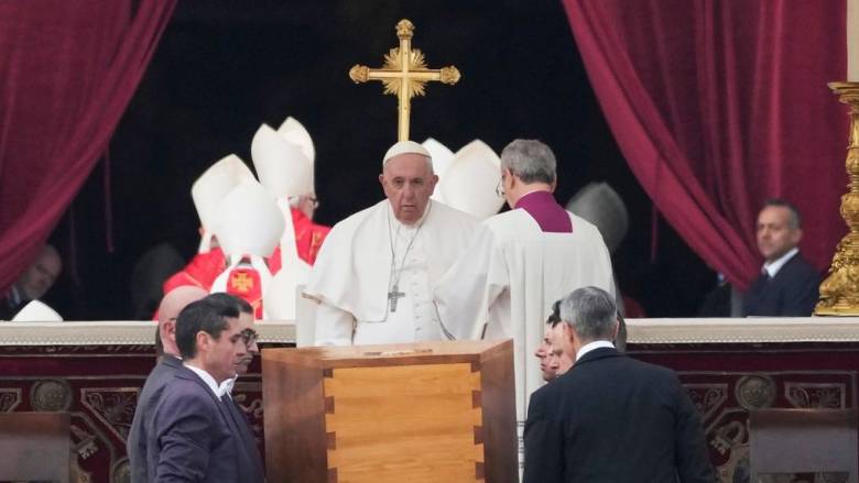 Πότε θα γίνει η κηδεία του Πάπα - Παγκόσμια θλίψη για το θάνατο του Ποντίφικα