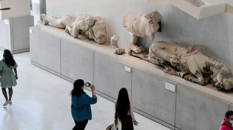 Μουσείο Ακρόπολης για θάνατο πάπα Φραγκίσκου: Στήριζε την επιστροφή των Γλυπτών - Είμαστε ευγνώμονες