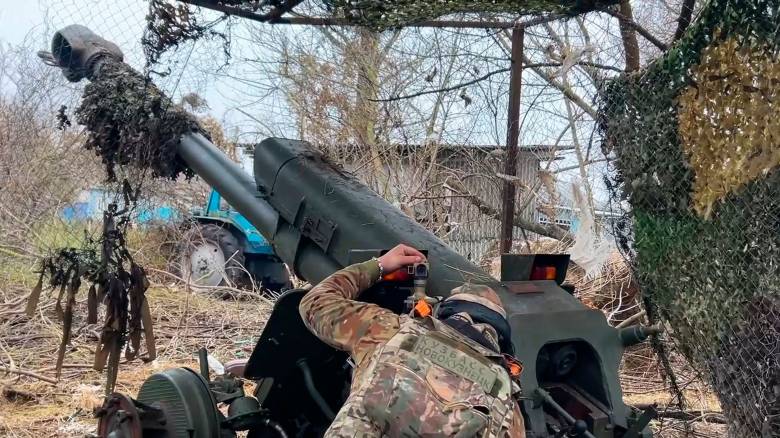 Οι Ρώσοι διώχνουν τους Ουκρανούς από το Κουρσκ - Επίθεση με drone και στην Οδησσό