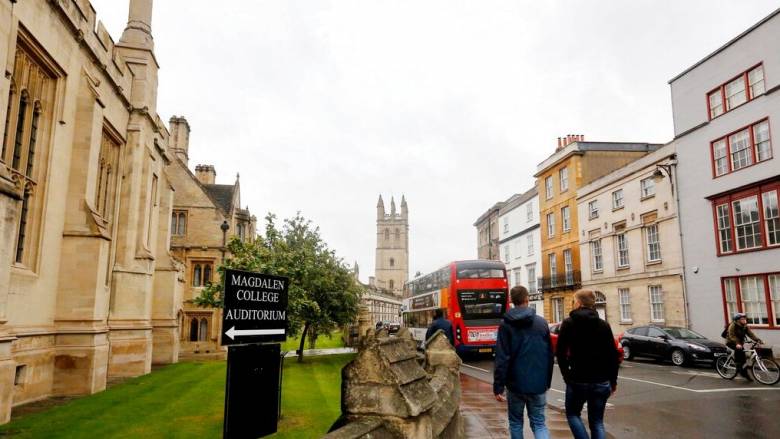 Ακαδημαϊκοί της Οξφόρδης έπιναν από κύπελλο φτιαγμένο από ανθρώπινο κρανίο μέχρι το 2015