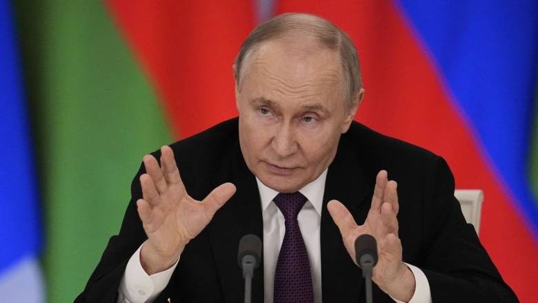 Υπό προϋποθέσεις οι συνομιλίες ανάμεσα στη Ρωσία και την Ουκρανία λέει τώρα το Κρεμλίνο