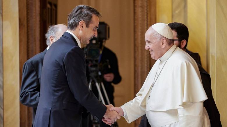 Στην κηδεία του Πάπα «σχεδιάζει να παραστεί» ο Κυριάκος Μητσοτάκης