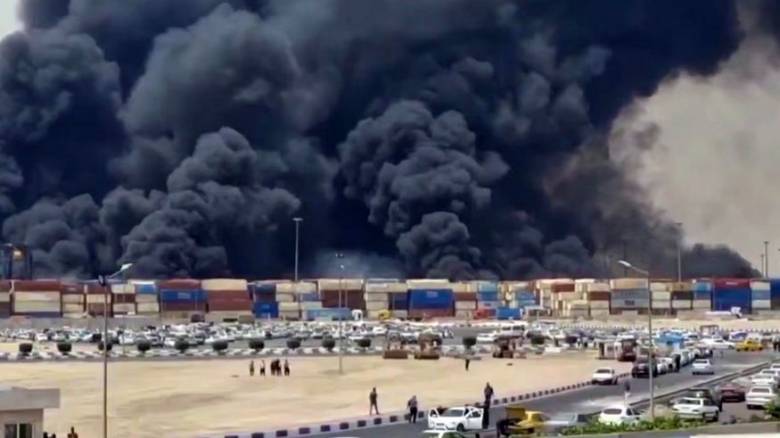 Ιράν: Ο Αλί Χαμενεΐ διέταξε εμπεριστατωμένη έρευνα για τα αίτια της έκρηξης στο λιμάνι Μπαντάρ