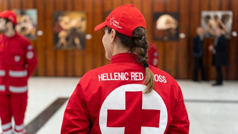 ΕΕΣ: Μηνύματα για τη δύναμη της προσφοράς στην Τελετή Ορκωμοσίας Εθελοντών Σαμαρειτών