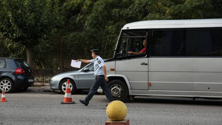 Αυξημένα μέτρα της Τροχαίας ενόψει της Πρωτομαγιάς