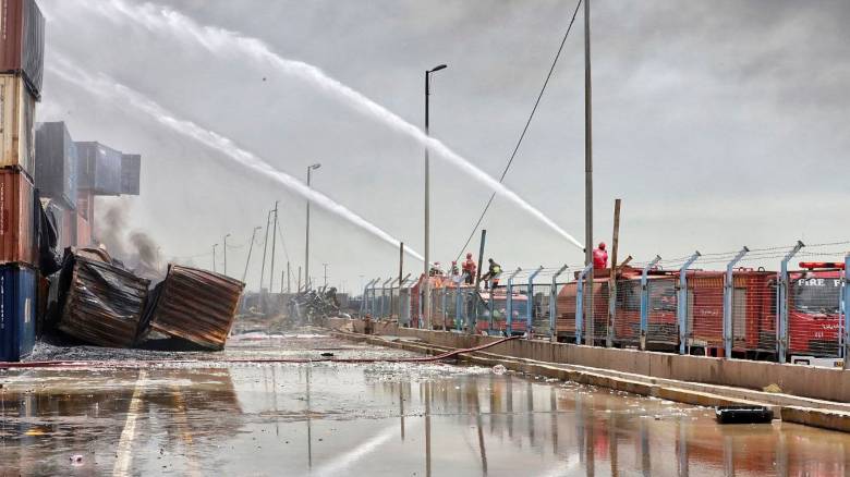 Ιράν: Υπό έλεγχο τέθηκε η φωτιά που εκδηλώθηκε έπειτα από φονική έκρηξη στο λιμάνι Μπαντάρ Αμπάς