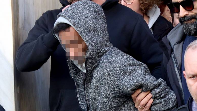 Κακοποίηση 3χρονου Άγγελου: Ελεύθερος μετά την απολογία του ο βιολογικός πατέρας