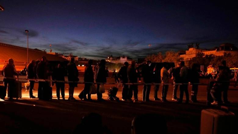 Μυστήριο για το μπλακ άουτ σε Ισπανία, Πορτογαλία - Επιβεβαιώθηκαν πέντε νεκροί, όλα τα σενάρια