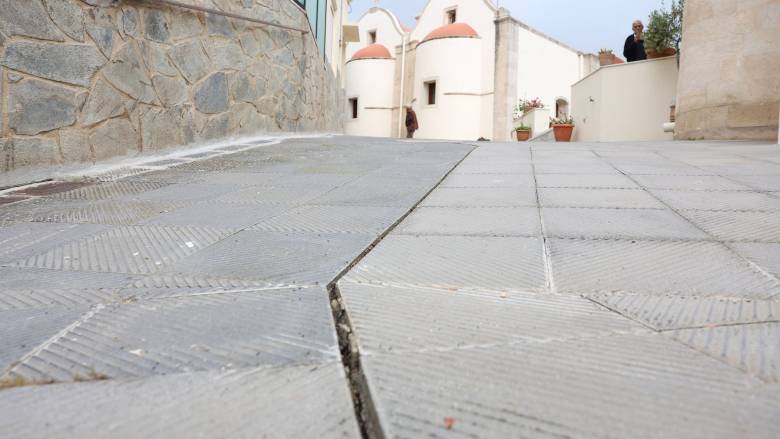 Ρωγμές δεκαετιών στο Μαγαρικάρι Μεσαράς στην Κρήτη - «Το χωριό μετακινείται κάθε μέρα»