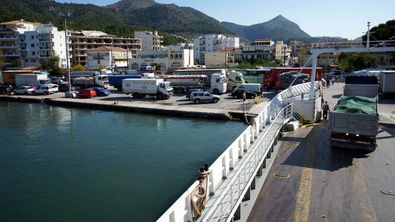 Σύγκρουση πλοίων στο λιμάνι Ηγουμενίτσας - Διατάχθηκε προανάκριση