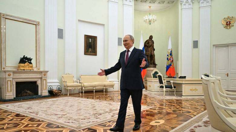 Κάμερα μπήκε για πρώτη φορά στα ιδιαίτερα διαμερίσματα του Βλαντιμίρ Πούτιν - Τι αποκάλυψε