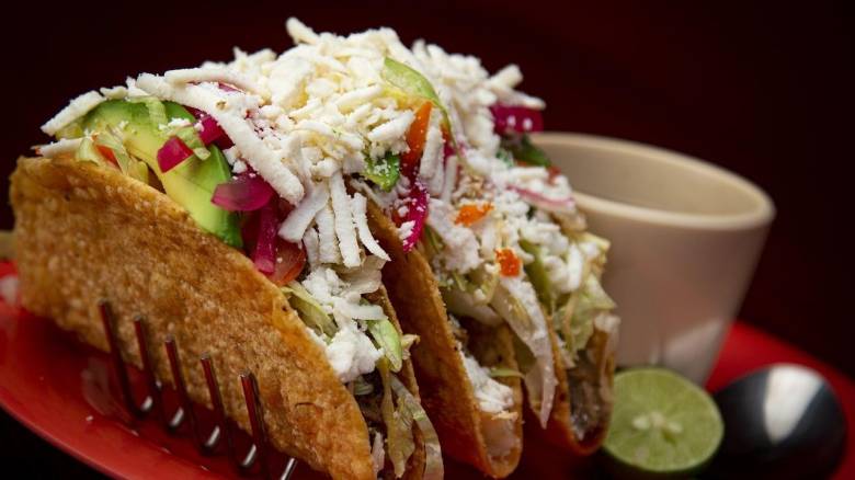 Φουντώνει η «μάχη» στην αγορά του street food