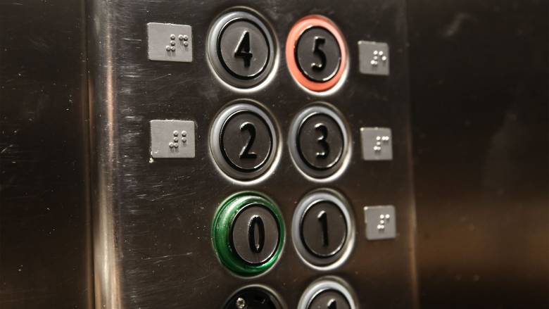 Πότε ανοίγει η ηλεκτρονική πλατφόρμα για την απογραφή των ανελκυστήρων