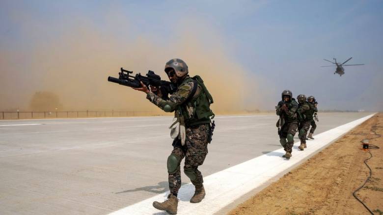 Ινδία: Πραγματοποιεί μεγάλη άσκηση ετοιμότητας εν μέσω αυξανόμενων εντάσεων με το Πακιστάν