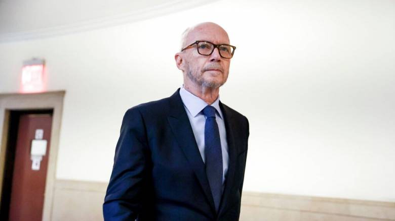 Ιταλία: Απαλλάχθηκε από κατηγορία για βιασμό ο σκηνοθέτης και σεναριογράφος Πολ Χάγκις