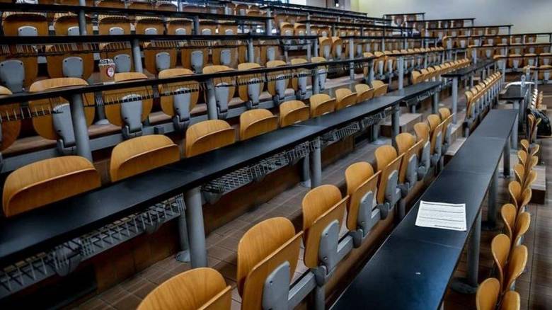 Υπ. Παιδείας: Μέχρι πότε υποβάλλονται αιτήσεις για τις κατ' εξαίρεση μετεγγραφές φοιτητών