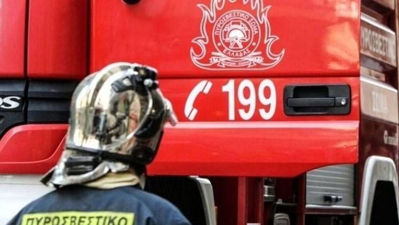 Συναγερμός για φωτιά σε Λύκειο της Λάρισας - Ξέσπασε σε κάδο στις τουαλέτες του σχολείου