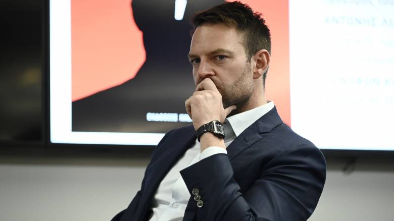 Στο εδώλιο του κατηγορουμένου σήμερα ο Στέφανος Κασσελάκης - Για παράβαση του νόμου περί πόθεν έσχες