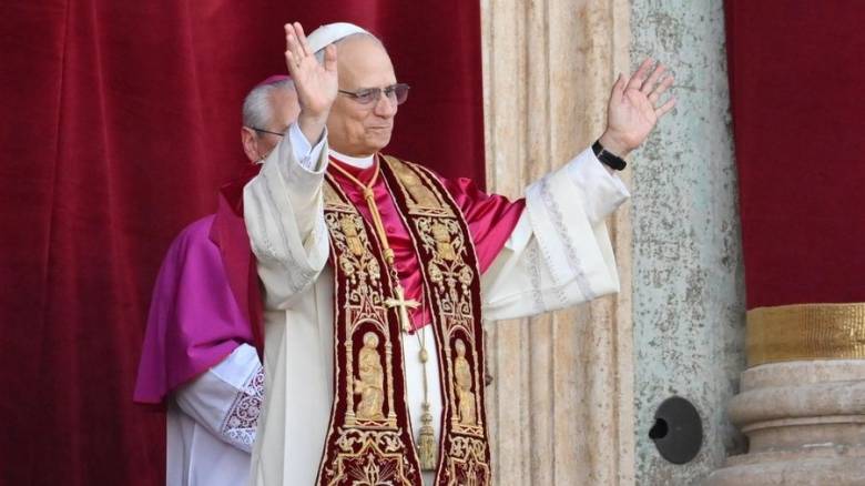 Από το Σικάγο, στο Βατικανό: Η ιστορική εκλογή του πρώτου Αμερικανού ποντίφικα – Ο γεφυροποιός Λέων