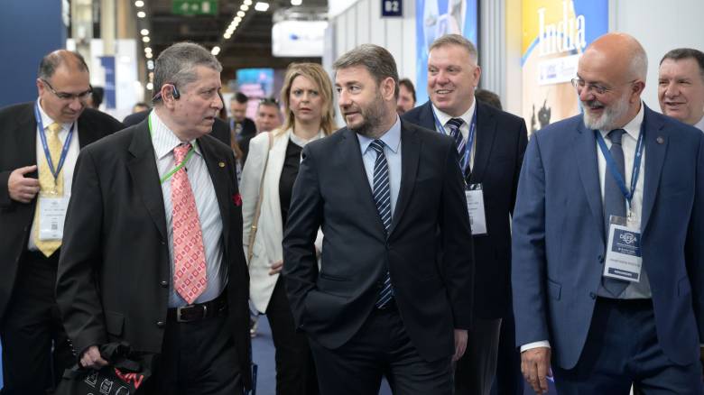 Ανδρουλάκης: Απαιτείται σχέδιο ενίσχυσης της εγχώριας αμυντικής βιομηχανίας