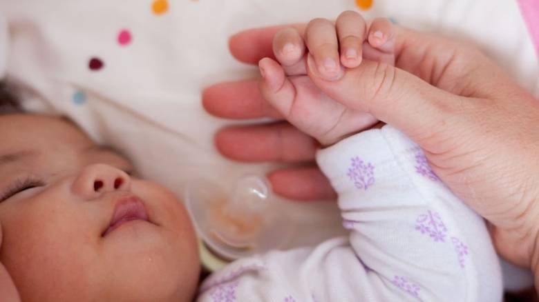 Η μητέρα στο επίκεντρο ως εθνική επιλογή