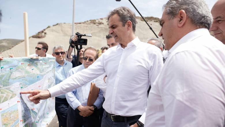 Μητσοτάκης από Φράγμα Πλακιώτισσας: Ολιστική μελέτη διαχείρισης των υδάτων της Κρήτης