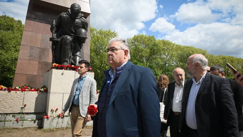 Κουτσούμπας: Δεν ξεχνάμε, συνεχίζουμε τον αγώνα κατά του φασισμού