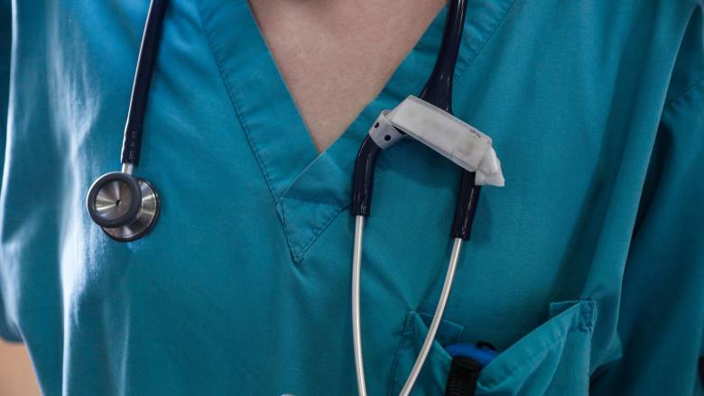 Προσλήψεις ΕΣΥ: Προκήρυξη για 530 θέσεις ειδικευμένων γιατρών - Πότε λήγει η διορία