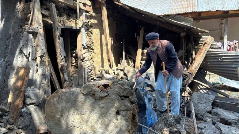 Νεκροί και τραυματίες στις εκατέρωθεν στρατιωτικές επιχειρήσεις της Ινδίας και του Πακιστάν