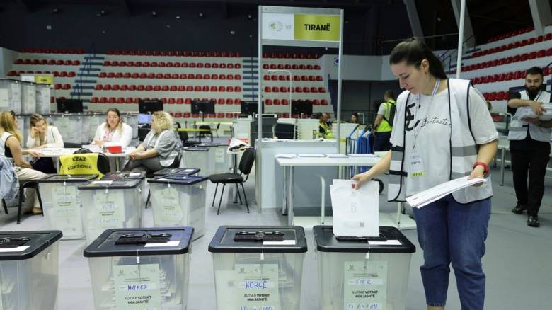 Εκλογές στην Αλβανία: Ανοίγουν σήμερα οι κάλπες - Ο Ράμα διεκδικεί τέταρτη θητεία