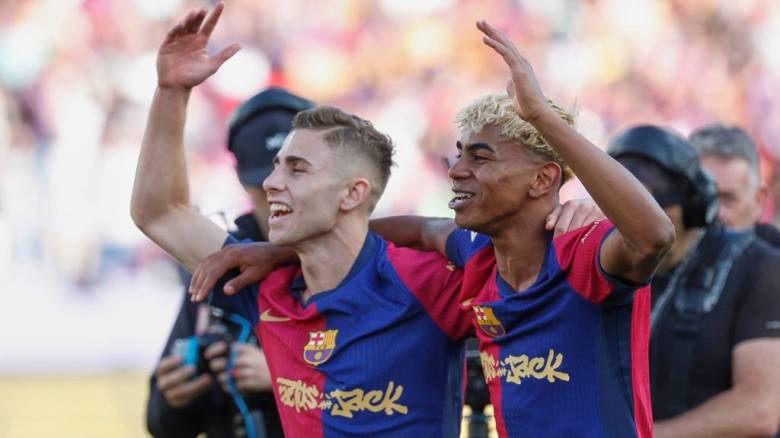 Μπαρτσελόνα - Ρεάλ Μαδρίτης 4-3: «Κλείδωσαν» τον τίτλο οι «μπλαουγκράνα»