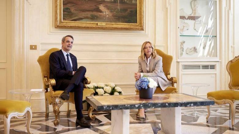 Συνεργασία Ελλάδας - Ιταλίας: Αυτές είναι οι συμφωνίες για τον σιδηρόδρομο και την ενέργεια