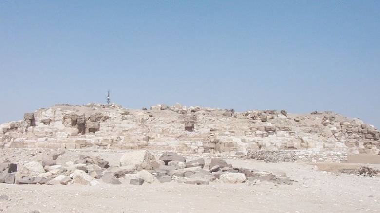 Η πυραμίδα της Αιγύπτου που στα ερείπιά της έκρυβε κάτι ανεξήγητο για τους αρχαιολόγους