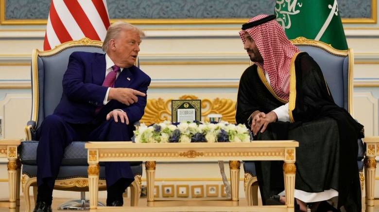 Συμφωνία - μαμούθ 142 δισ. για εξοπλισμούς υπέγραψε ο Τραμπ με την Σαουδική Αραβία