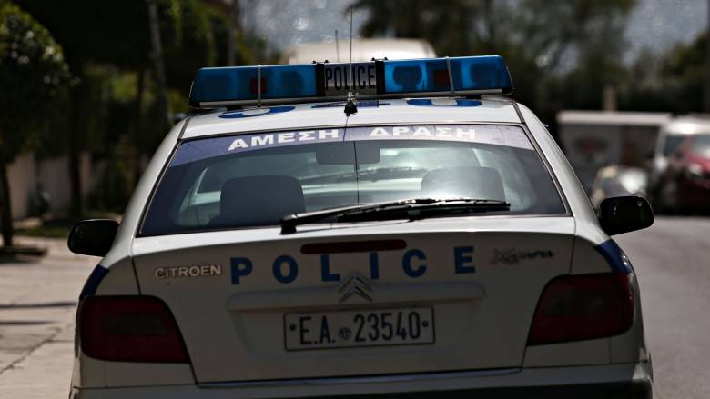 Θεσσαλονίκη: Συνελήφθησαν γονείς που κλείδωσαν νεογέννητο βρέφος στο μπαλκόνι και πήγαν για ύπνο