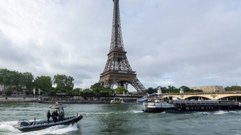 Κολύμπι στο Σηκουάνα για ντόπιους και τουρίστες από τον Ιούλιο ύστερα από το πείραμα των Ολυμπιακών