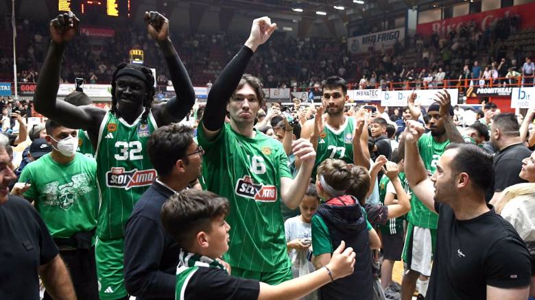 Ο Κέντρικ Ναν σε καλεί να κερδίσεις* την υπογεγραμμένη φανέλα του (vid)