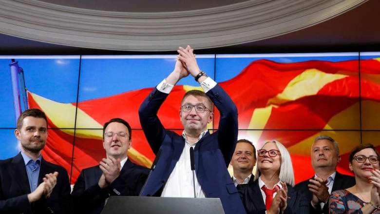 Βόρεια Μακεδονία: Παραιτήθηκε ο υπουργός Υγείας Άρμπεν Ταραβάρι