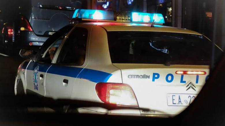 Πυροβολισμοί στα Άνω Λιόσια - «Γάζωσαν» αυτοκίνητο