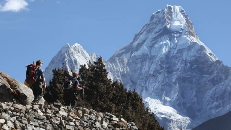 Νεκροί δύο ορειβάτες στο Έβερεστ - Ανάβαση στη «ζώνη του θανάτου»