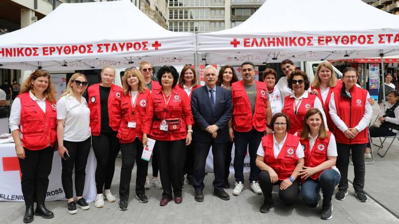 Ο Ελληνικός Ερυθρός Σταυρός διοργάνωσε μεγάλη δράση Ενημέρωσης για την Υπέρταση στο Σύνταγμα